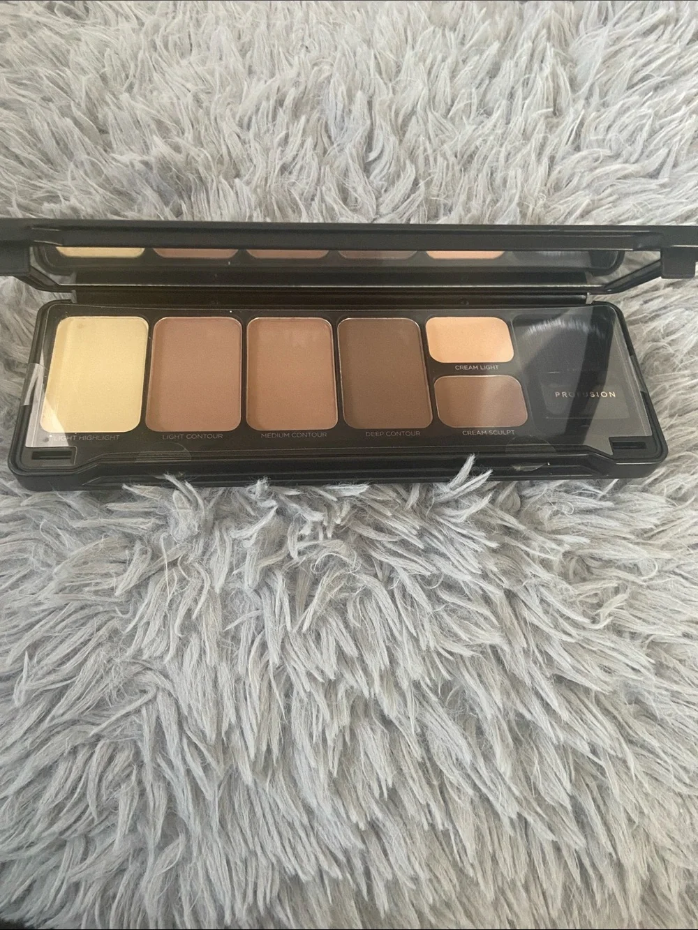 NEW PROFUSION COSMETICS CONTOUR PALETTE PLUS FREE GIFT W/ PURCHASE